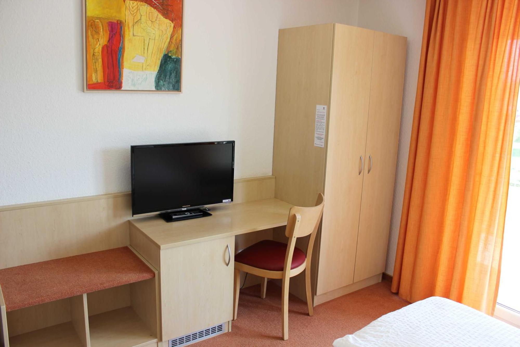 Gaestehaus Zum Wolffenturm Lehrensteinsfeld Bilik gambar