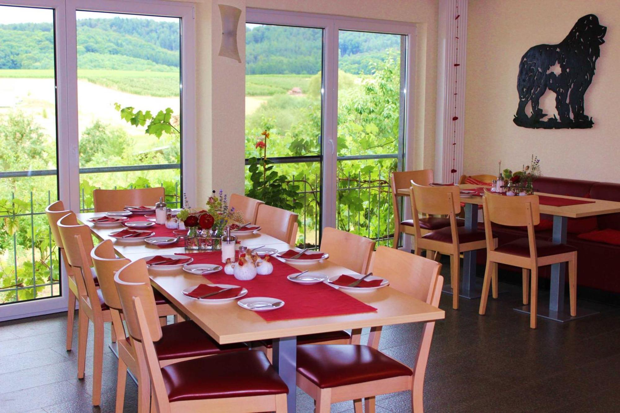 Gaestehaus Zum Wolffenturm Lehrensteinsfeld Luaran gambar
